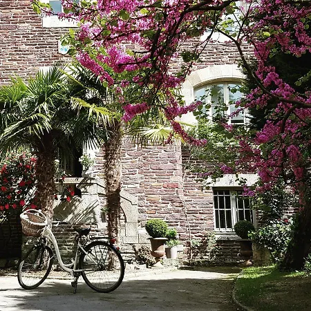 Castel Jolly Bed & Breakfast *