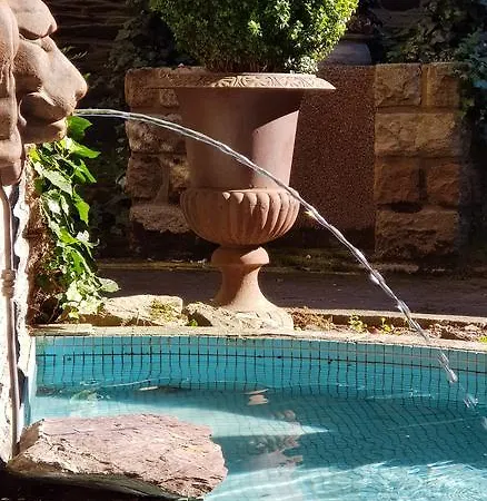 Castel Jolly Bed & Breakfast